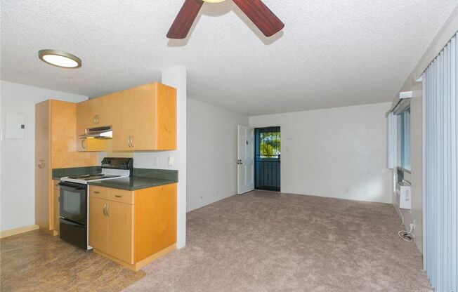 PET FRIENDLY ! Kuola in Waipio Gentry: 2-bed, 1-bath, 1-parking (now available)