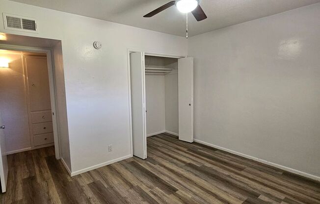 2 beds, 1 bath, 1,100 sqft, $1,650, Unit 02