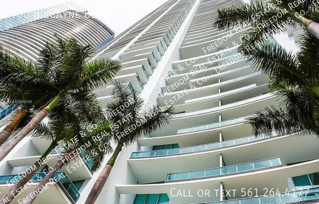900 Biscayne Blvd