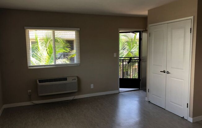 Studio, 1 bath, 560 sqft, $1,795, Unit 38