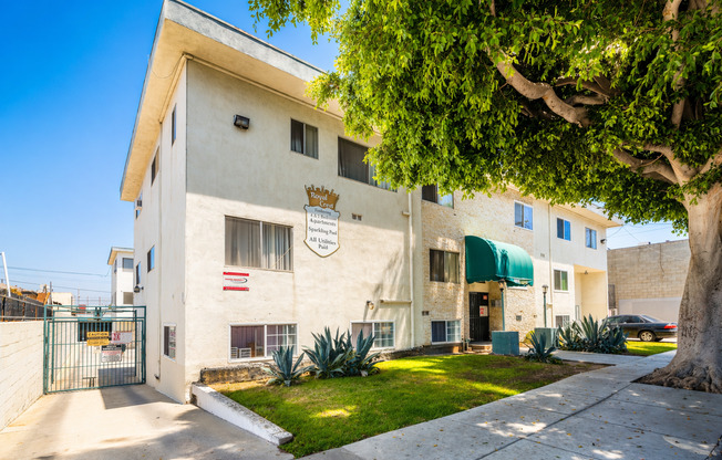 4011 W. 129th Street