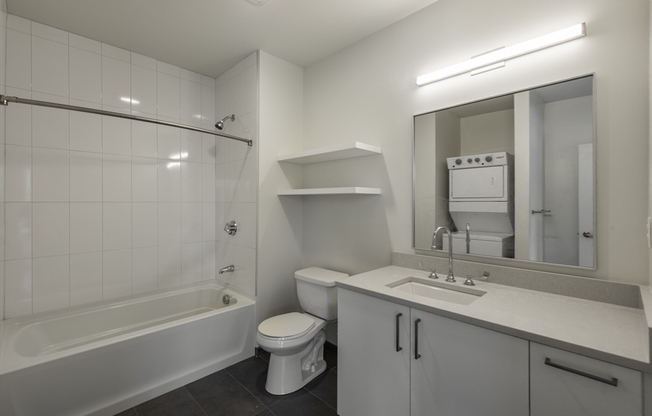 1 bed, 1 bath, 702 sqft, $3,100, Unit 301
