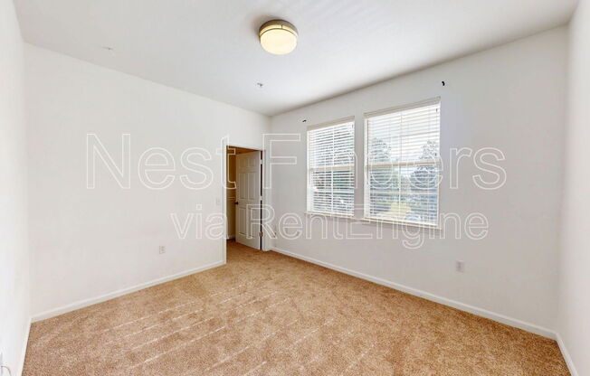 3 beds, 2 baths, 1,613 sqft, $1,850, Unit 1227