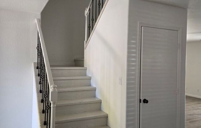 4 Bedroom, 2.5 Bath Available Now