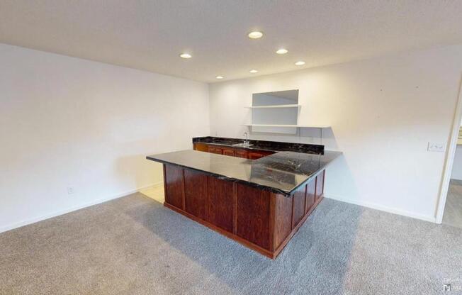 3 beds, 2 baths, 2,043 sqft, $1,700