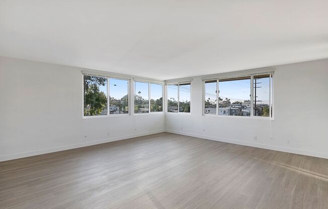 3 beds, 3 baths, 1,780 sqft, $5,750, Unit 204