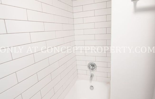 Studio, 1 bath, 208 sqft, $1,049, Unit 3H
