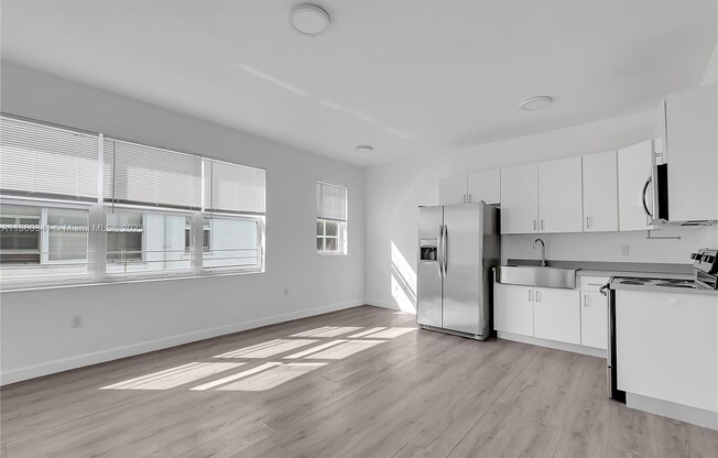 402 NW 12 AVE