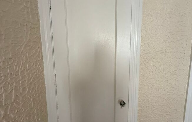 Studio, 1 bath, 308 sqft, $1,175, Unit Bayard Manor 301