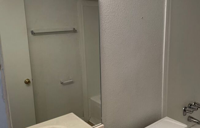 2 beds, 2 baths, 912 sqft, $1,300, Unit 315-102