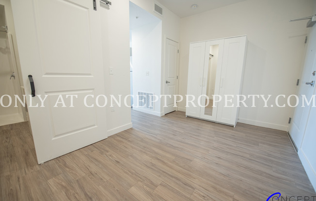 Studio, 1 bath, 400 sqft, $1,449, Unit 206