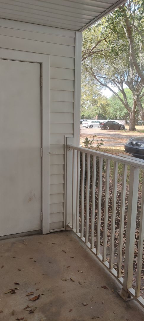 Lexington Place - 1017