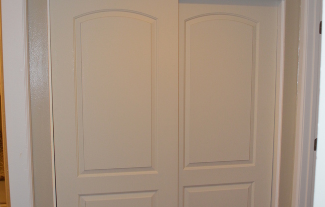 1 bed, 1 bath, 738 sqft, $2,128, Unit C6