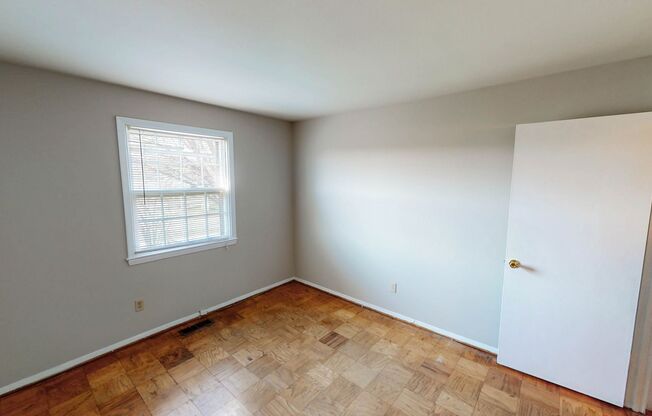 1504 Upshire Road - 8219