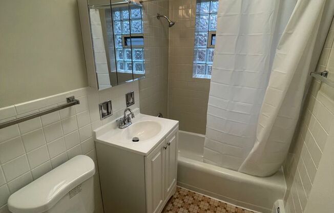 8042-46 Knox Ave in Skokie, IL