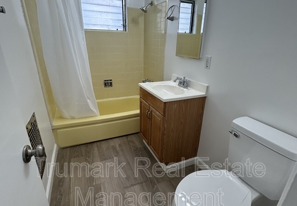 1811 HUNTINGTON DR