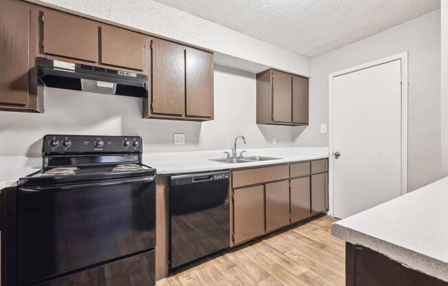 1 bed, 1 bath, 650 sqft, $1,099