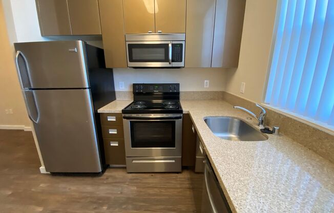 2 beds, 2 baths, 750 sqft, $2,295, Unit 358
