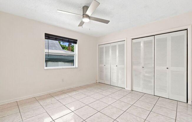 872 NW 108th St