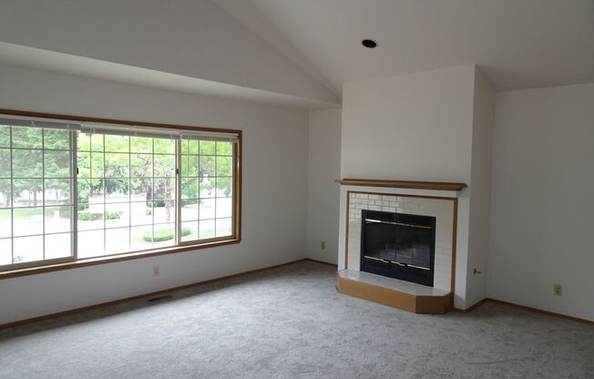 2 beds, 2.5 baths, $3,300