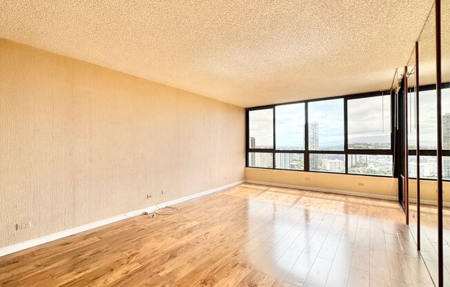 HIGHLY DESIRABLE 2 BED/2 BATH SPECTACULAR VIEWS