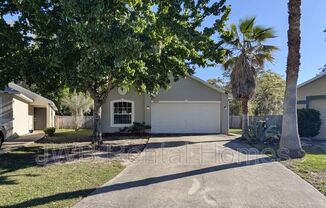 8227 OAK XING DR W