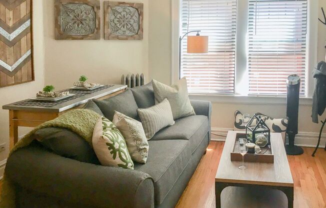 1 bed, 1 bath, 475 sqft, $1,795, Unit 4723-2