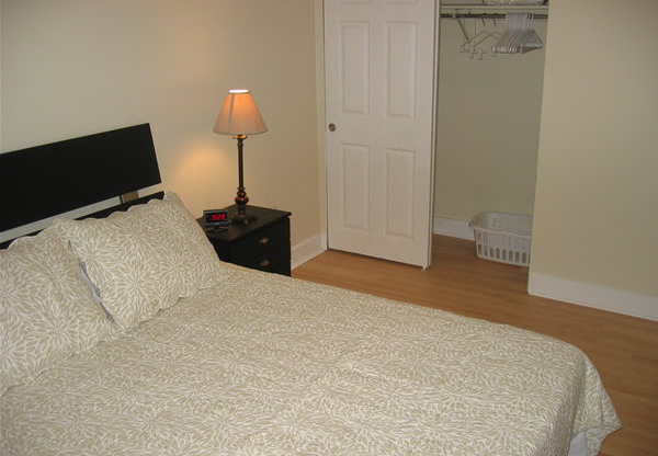1 bed, 1 bath, 525 sqft, $975, Unit 15