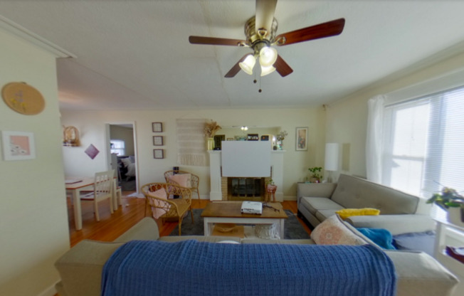 Washer & Dryer + Close to Campus + Off Street Parking! Available August 1st!