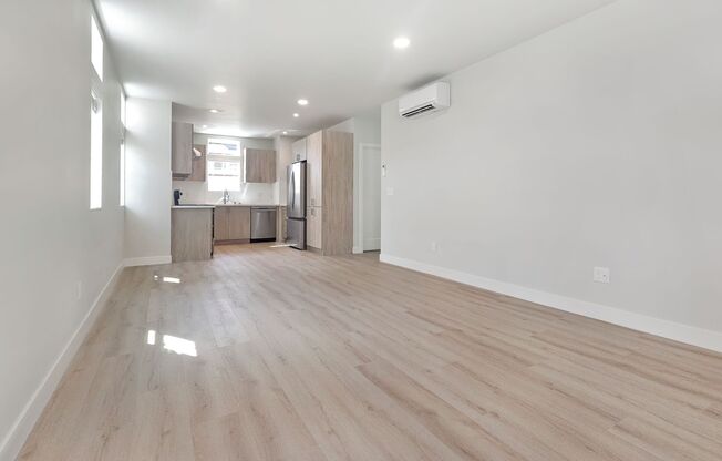 Modern North Beacon Hill Home with Updated Finishes and Great Amenities