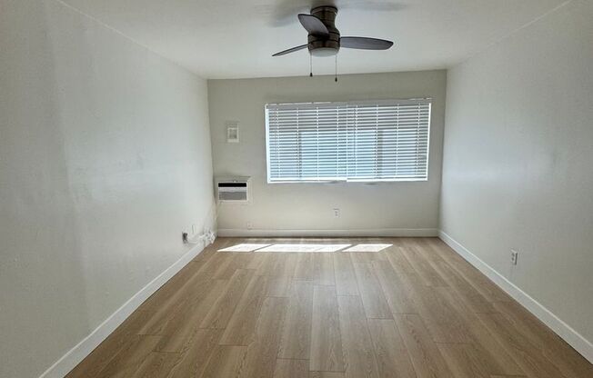 PL26 - 2666 Ellendale Place