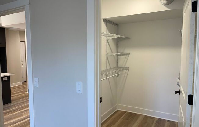 1 bed, 1 bath, 693 sqft, $1,999, Unit 104