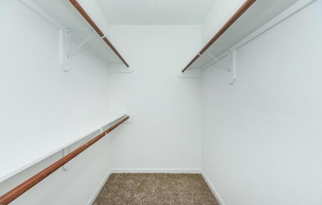 1 bed, 1 bath, 848 sqft, $875