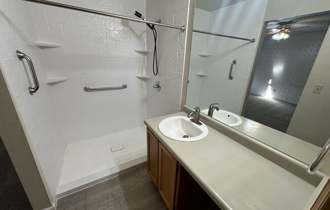 4 beds, 4 baths, $2,145