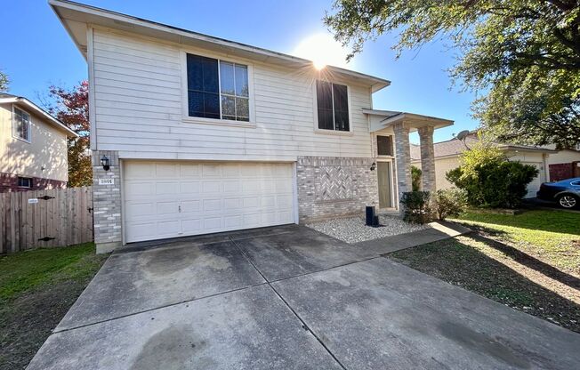 1891 Wallin Lp 78664 | 3 Bed 2.5 Bath 1 Car Garage $1900