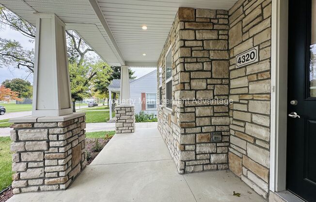 Stunning Contemporary New Build in Northwest Royal Oak