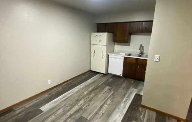 1 bed, 1 bath, 552 sqft, $750, Unit DB1-18