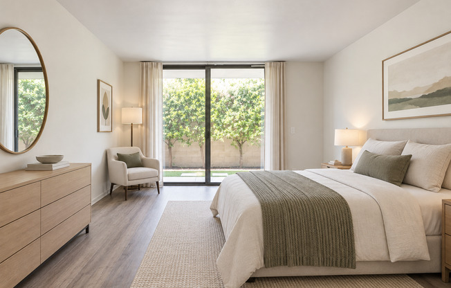 Parkview Terrace | Renovated and Spacious Apartments in Highland Park