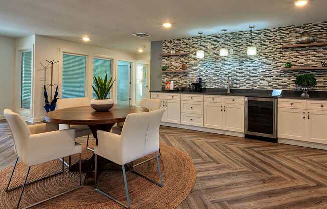 Waters Edge Apartments