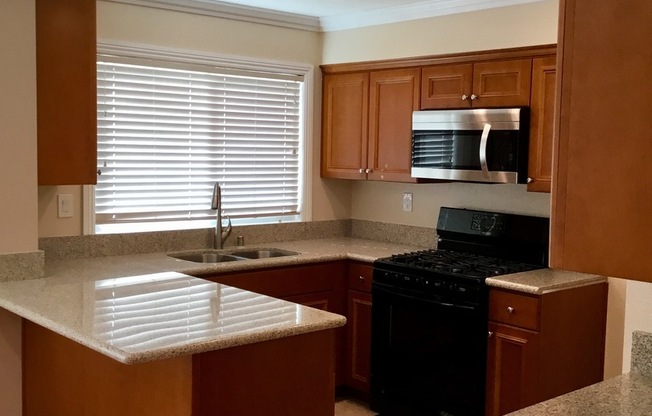 Vista Del Plaza - 20