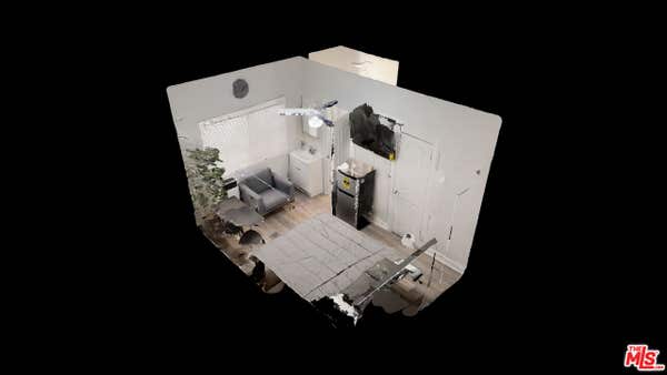 647 W. 18th Street - 109