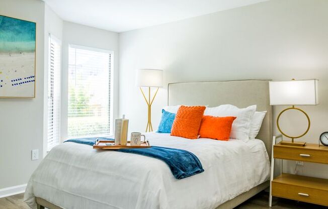 2 beds, 2 baths, 933 sqft, $1,685, Unit C-133