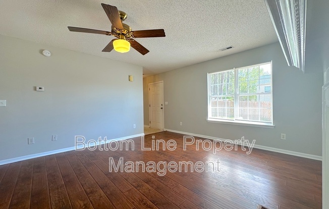 3320 BELL GLN CT