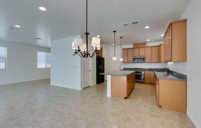 4 beds, 2 baths, $2,350