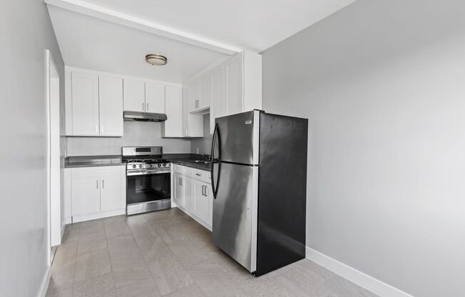 1 bed, 1 bath, $2,050