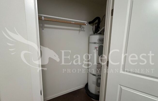 2 beds, 1 bath, $1,530, Unit A 104