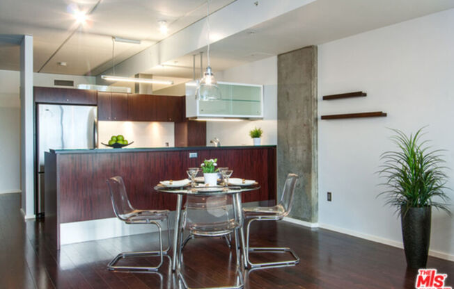 1 bed, 1 bath, 1,020 sqft, $2,900, Unit 316
