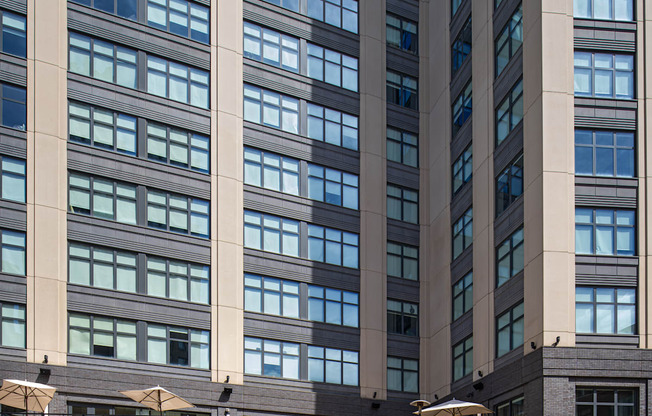 28Grand Downtown Detroit Apartments