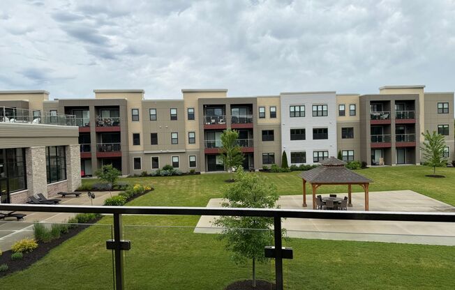 2 beds, 2 baths, 1,255 sqft, $2,225, Unit 220