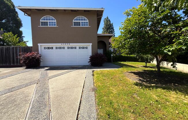 Beautiful 4 bedroom, 3 bathroom two-story home for rent in the highly desirable Mission San Jose area of Fremont.